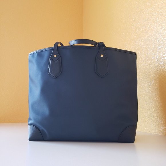 Michael Kors Eva Nylon Large Tote With Pouch in Navy Multi New Without Tag - Picture 10 of 16